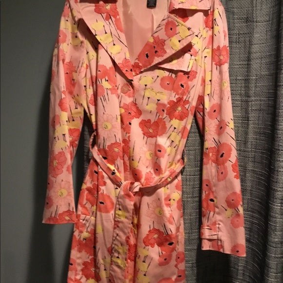 Coat - Picture 1 of 2
